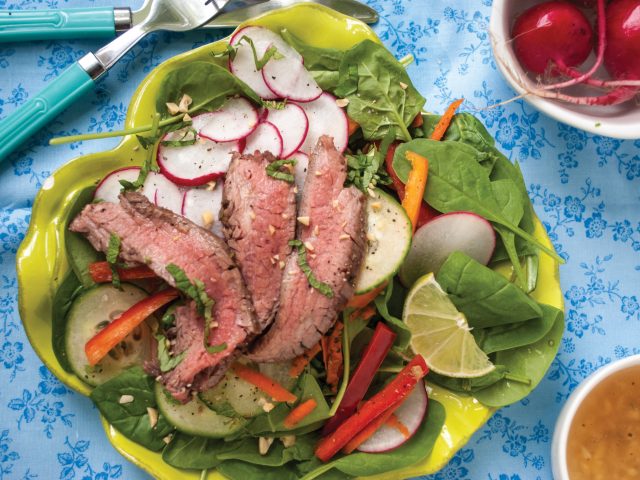 Grilled Steak Spinach Salad