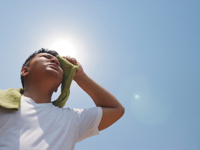 What Are the Signs of Heatstroke?