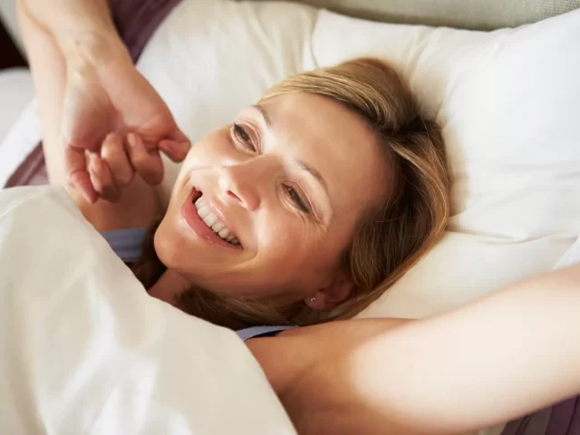 5 Tips to Help You Sleep Better Naturally