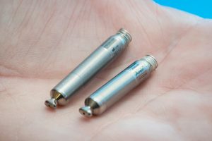 Abbott’s AVEIR™ DR dual chamber leadless pacemaker’s size is comparable to a triple AAA battery.