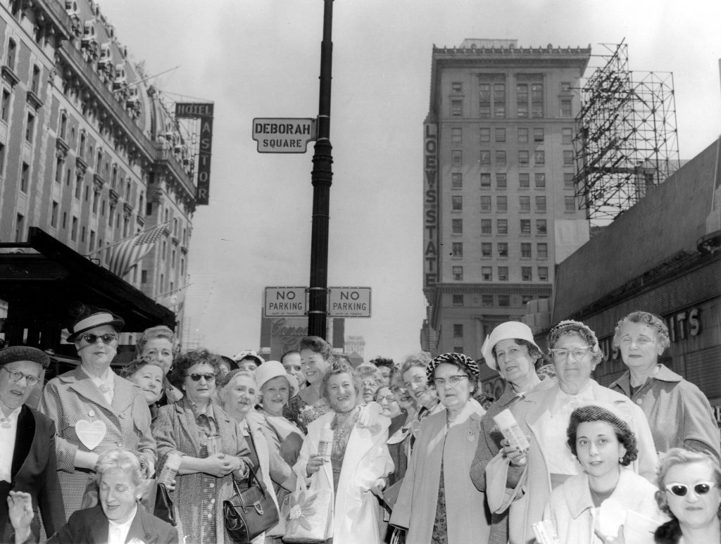 Women in front of Deborah Square